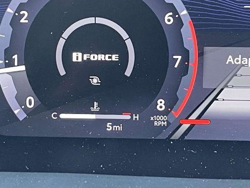 Used 2025 Toyota Tacoma TRD Sport image 27