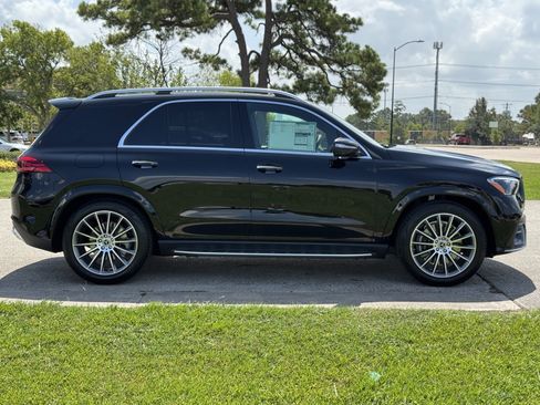 New 2026 Mercedes-Benz GLE 580 4MATIC image 2