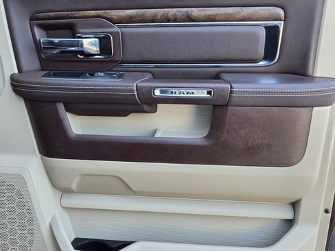 Used 2017 RAM 2500 Longhorn w/ Convenience Group image 29