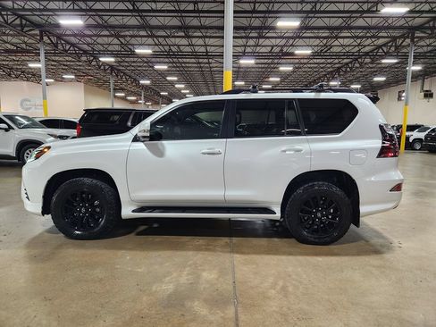 Used 2023 Lexus GX 460 w/ Black Line Special Edition AWD/4WD image 7
