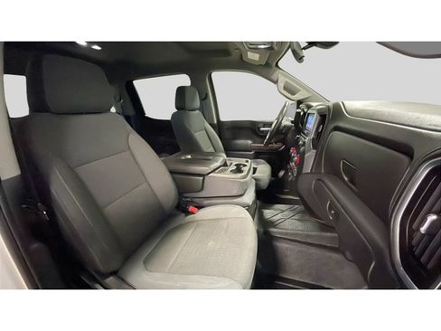 Used 2019 Chevrolet Silverado 1500 RST AWD/4WD image 18