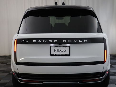 Used 2025 Land Rover Range Rover Autobiography image 19