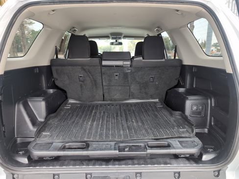 Used 2018 Toyota 4Runner SR5 image 31