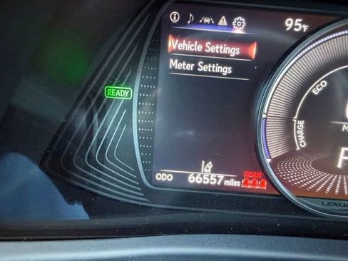Used 2021 Lexus UX 250h w/ Accessory Package (Z1) AWD/4WD image 15