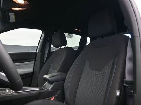 Used 2025 Jeep Compass Sport w/ Mopar Graphics Package AWD/4WD image 12