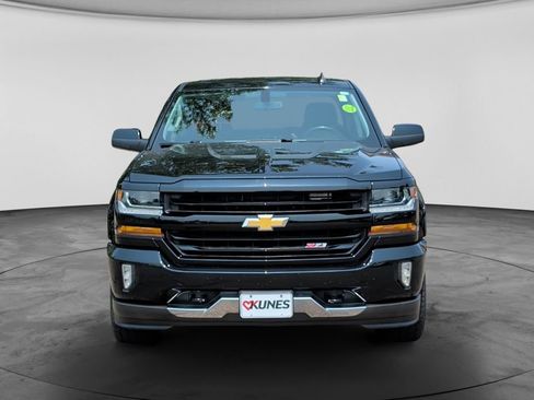 Used 2018 Chevrolet Silverado 1500 LT w/ All Star Edition AWD/4WD image 2