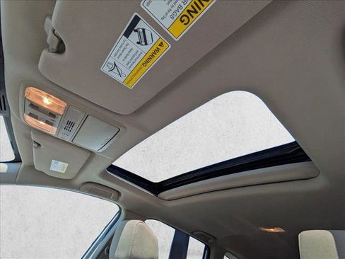 Used 2022 Honda CR-V EX image 14
