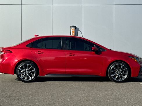 Used 2020 Toyota Corolla SE image 6