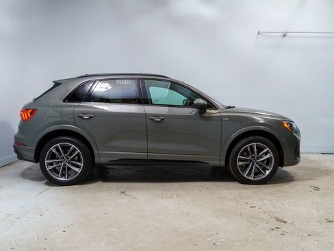 Used 2021 Audi Q3 2.0T Premium w/ Convenience Package AWD/4WD image 8