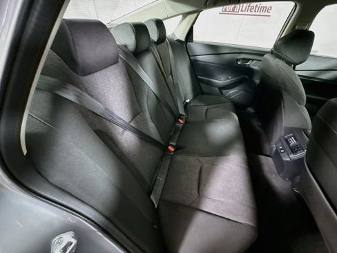 Used 2025 Honda Accord SE image 28