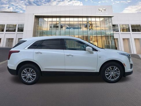 Used 2022 Cadillac XT5 Premium Luxury AWD/4WD image 4