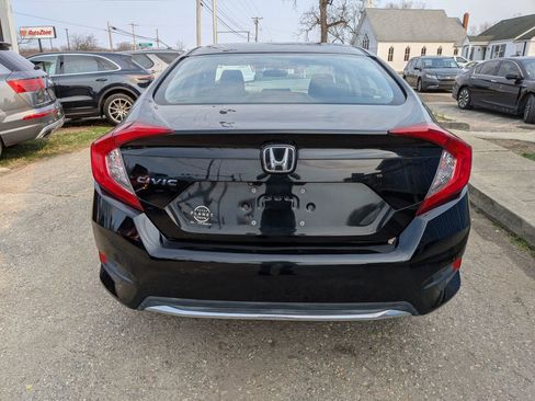 Used 2019 Honda Civic LX image 5