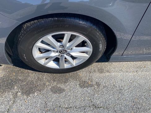 Used 2025 Toyota Camry LE FWD image 20