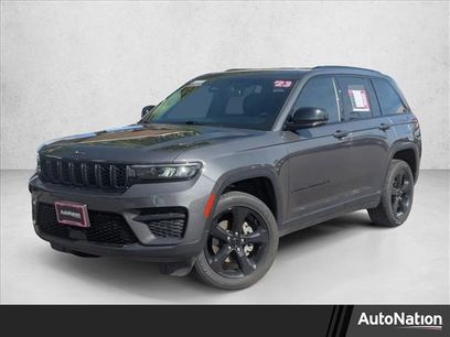 Used 2023 Jeep Grand Cherokee Altitude