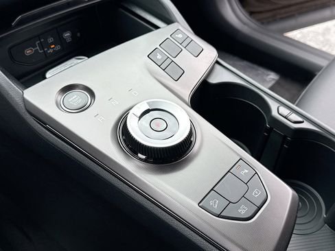 New 2026 Kia Sportage EX image 11