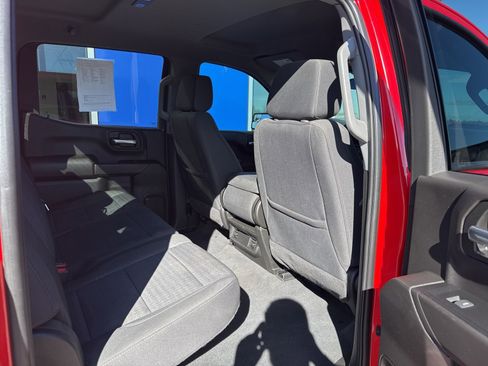 Used 2022 Chevrolet Silverado 1500 Custom Trail Boss image 12