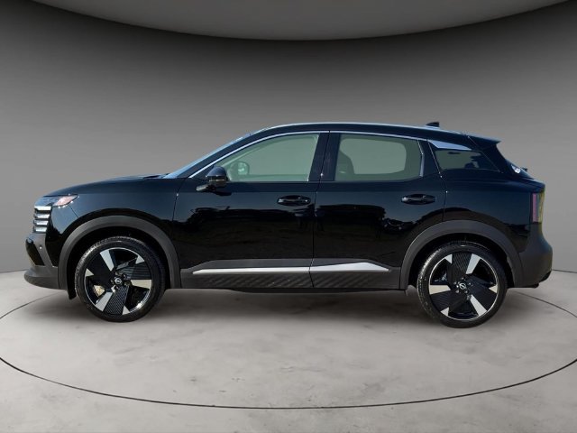 Certified 2025 Nissan Kicks SR w/ SR Premium Package AWD/4WD image 9