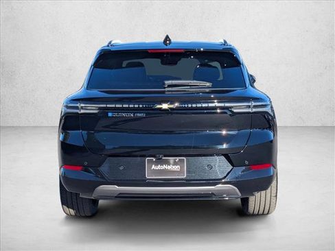 New 2026 Chevrolet Equinox EV LT image 8