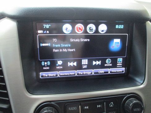 Used 2018 GMC Yukon Denali RWD image 16