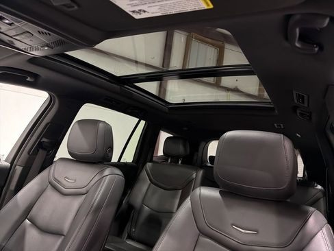 Used 2023 Cadillac XT6 Premium Luxury image 25
