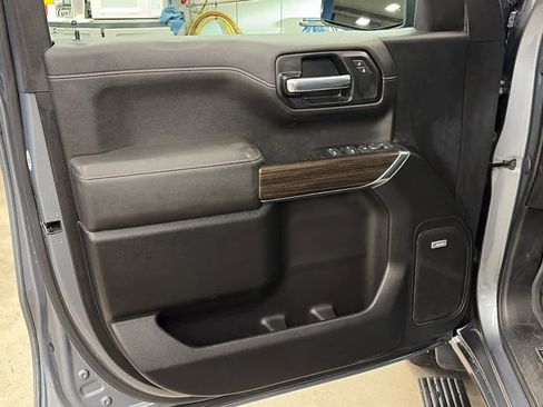 Used 2021 Chevrolet Silverado 1500 RST image 5