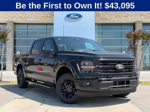 New 2026 Ford F150 XLT w/ XLT Black Appearance Package RWD image 37