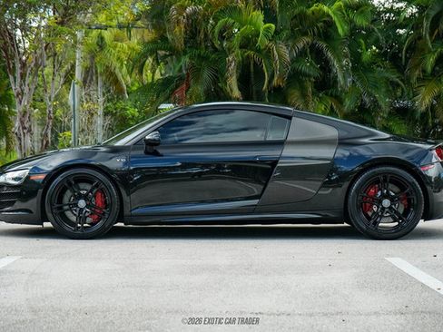 Used 2011 Audi R8 V10 AWD/4WD image 3