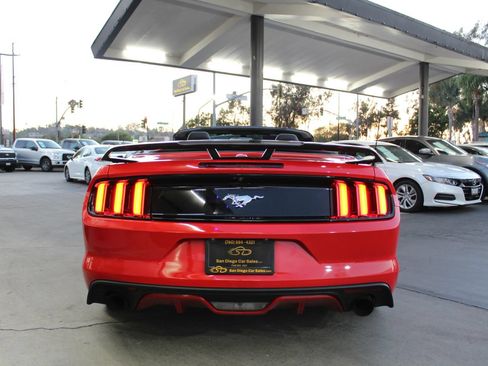 Used 2015 Ford Mustang Premium RWD image 29