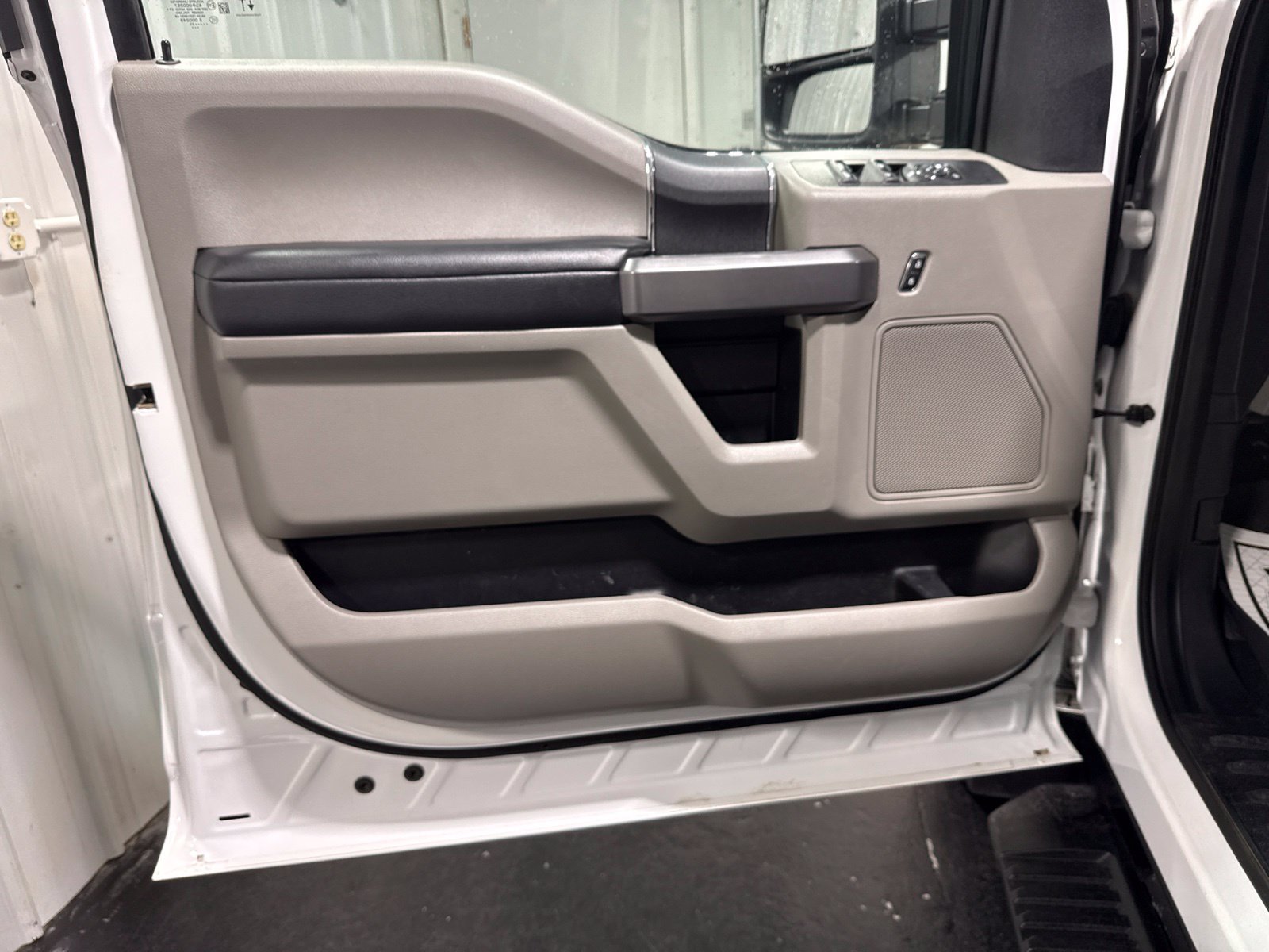 Used 2021 Ford F250 XLT AWD/4WD image 25