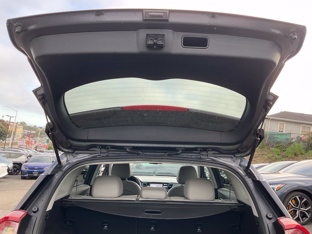 Used 2019 Kia Niro EX Premium w/ Sunroof Package FWD image 9