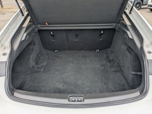 Used 2018 Buick Regal Preferred w/ Sights and Sounds Package FWD image 6