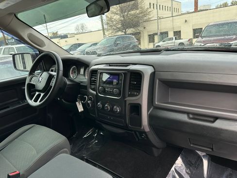 Used 2015 RAM 1500 Express image 18