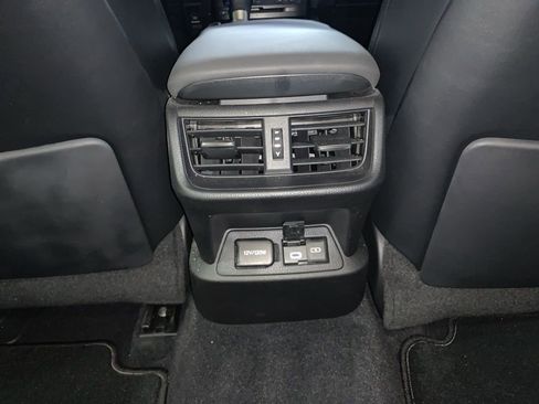 Used 2022 Lexus ES 300h F Sport image 14