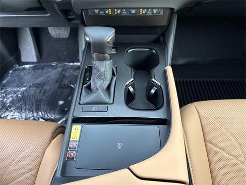 New 2025 Lexus ES 350 Ultra Luxury image 26