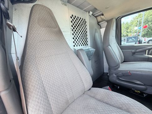 Used 2023 GMC Savana 2500 w/ Driver Convenience Package RWD image 23
