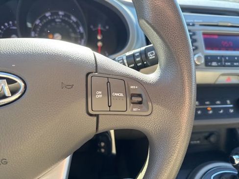 Used 2011 Kia Sportage LX w/ Convenience Pkg image 20