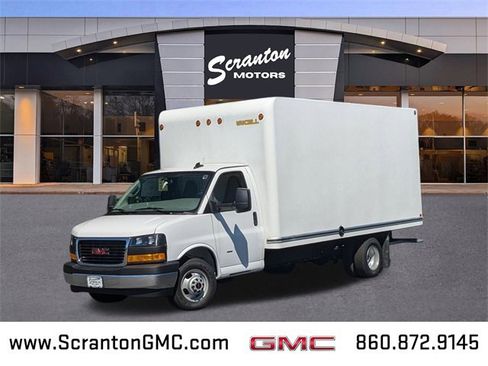 Used 2024 GMC Savana 3500 Extended w/ Power Convenience Package image 1