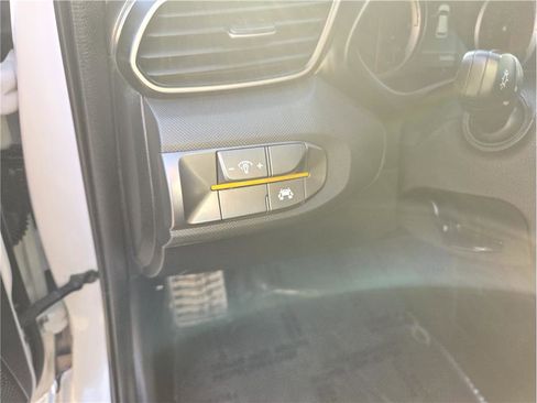 Used 2019 Hyundai Veloster Turbo R-Spec image 16