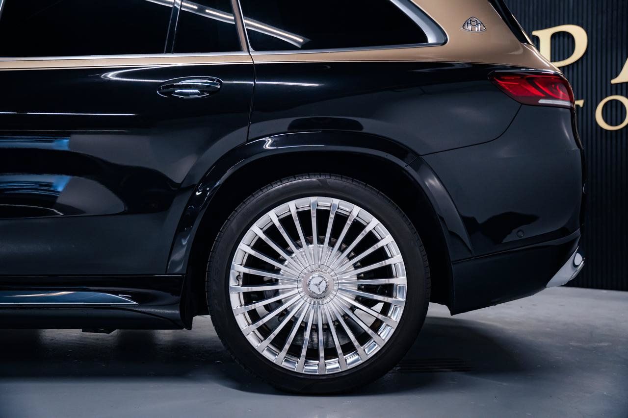 Used 2023 Mercedes-Benz Maybach GLS 600 4MATIC image 52
