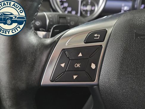 Used 2015 Mercedes-Benz ML 350 4MATIC w/ Premium 1 Package image 13