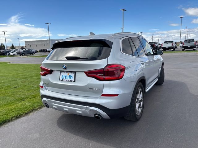 Used 2021 BMW X3 xDrive30e w/ Convenience Package AWD/4WD image 3
