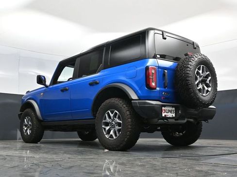 Used 2025 Ford Bronco Badlands AWD/4WD image 59