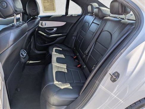 Used 2019 Mercedes-Benz C 300 4MATIC Sedan image 18