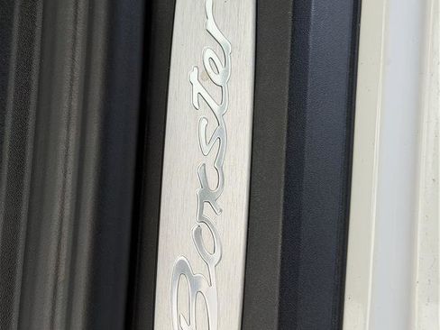 Used 2019 Porsche 718 Boxster image 35