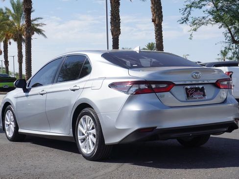 Used 2023 Toyota Camry LE FWD image 3