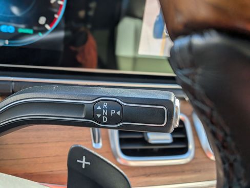 Certified 2023 Mercedes-Benz GLE 450 4MATIC image 26