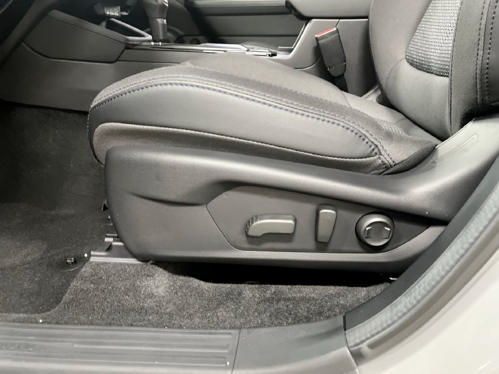New 2026 Subaru Forester Premium AWD/4WD image 21