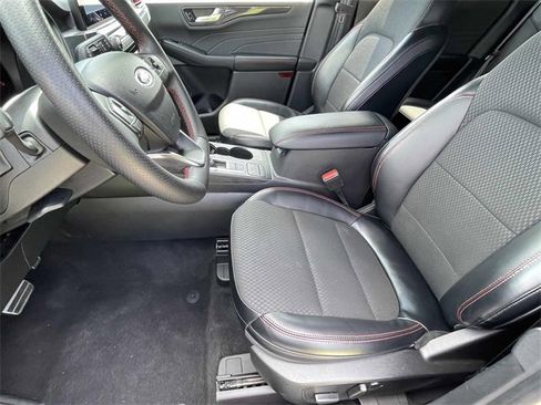 Used 2024 Ford Escape ST-Line image 24