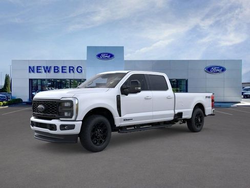 New 2025 Ford F350 Lariat w/ Black Appearance Package image 3