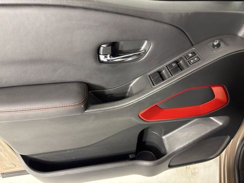 Used 2024 Nissan Frontier Pro-X image 14